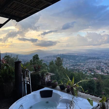 Eagle View Lodge - Kigali Esterno foto