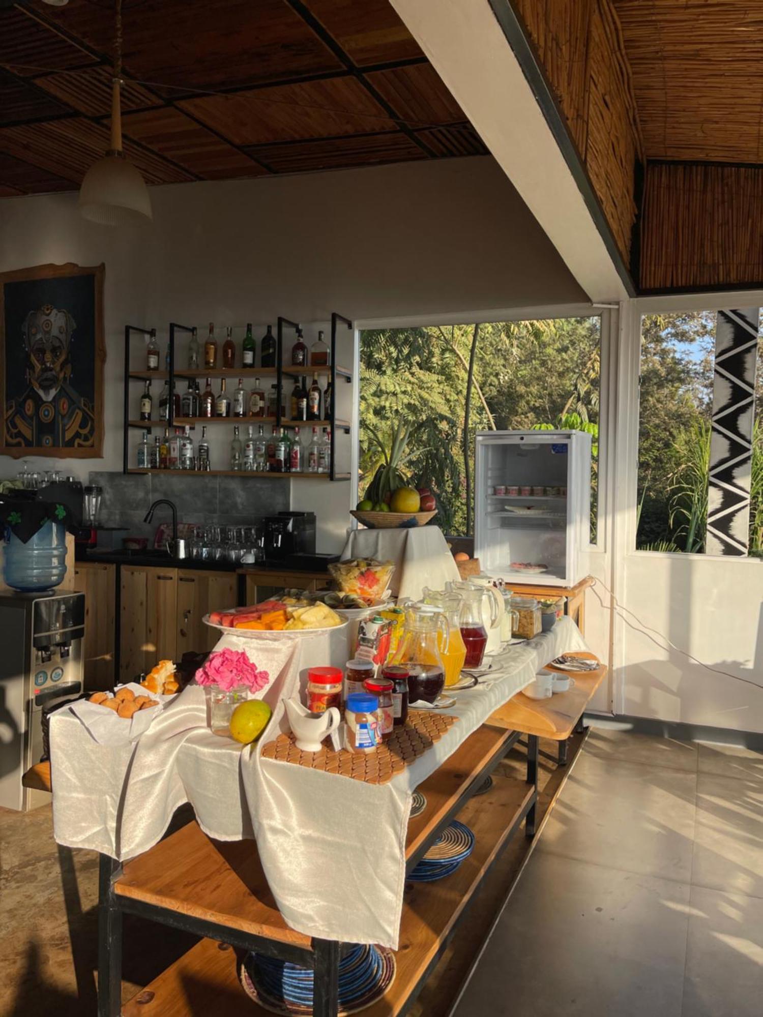 Eagle View Lodge - Kigali Esterno foto